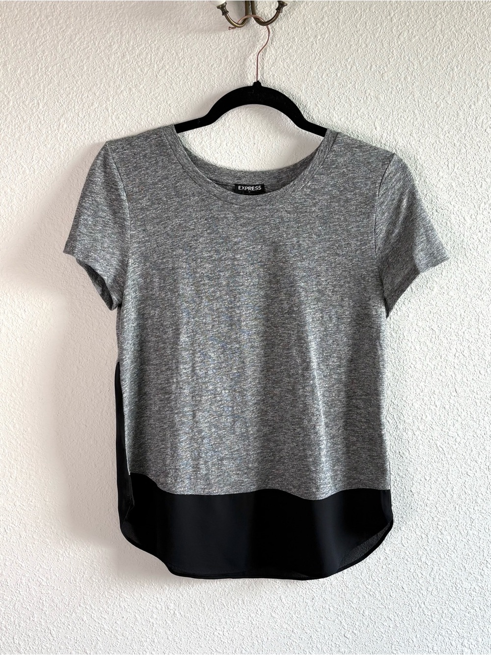 NWT Express Contrast Hem Tee